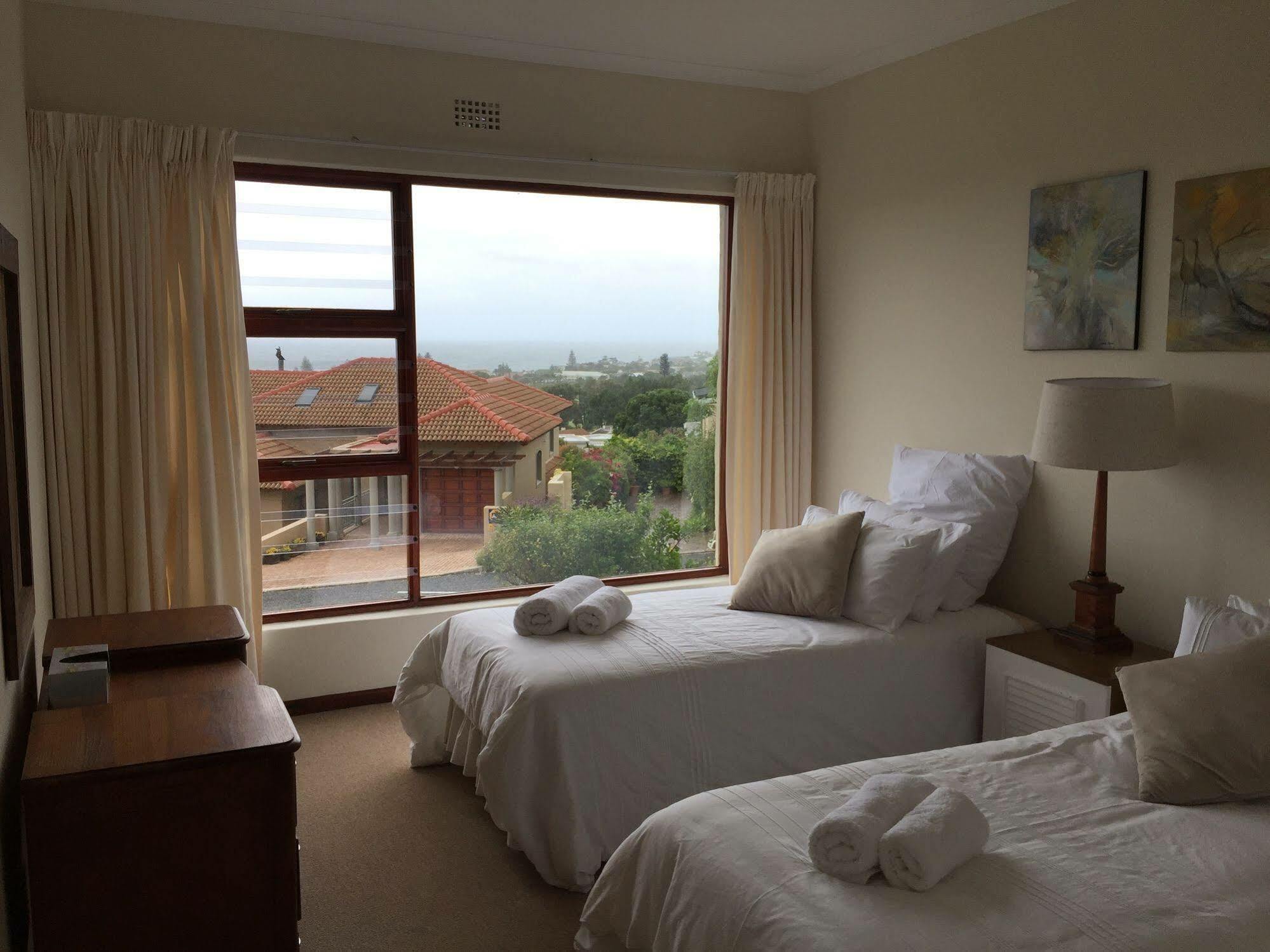 Hermanus Heights Villa ภายนอก รูปภาพ